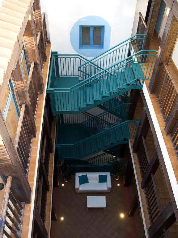Cats Chill Out Hostel Madri Exterior foto